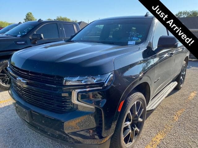 2024 Chevrolet Tahoe RST — photo 1 of 5