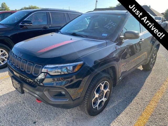 2022 Jeep Compass Trailhawk — photo 1 of 2