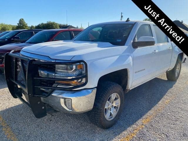 2018 Chevrolet Silverado 1500 LT — photo 1 of 5