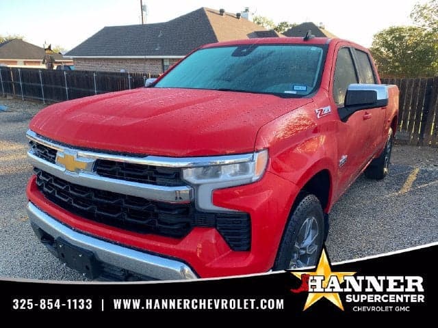 2025 Chevrolet Silverado 1500 LT — photo 1 of 4