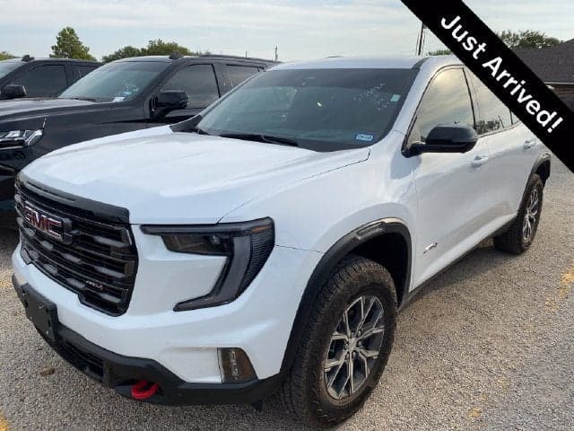 2024 GMC Acadia AWD AT4 — photo 1 of 2
