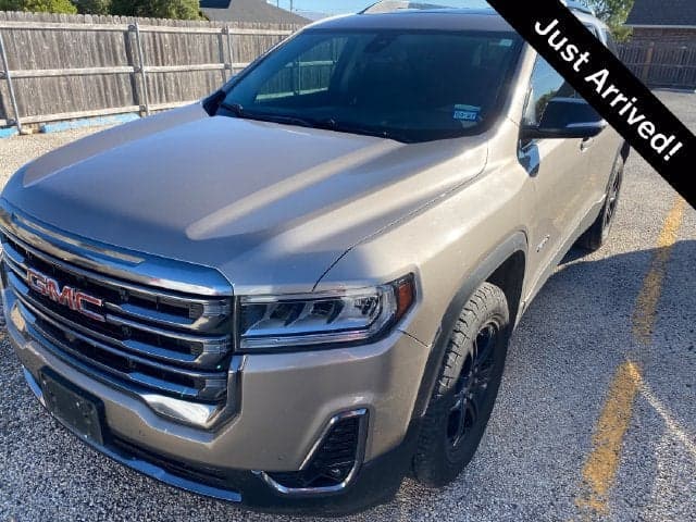2023 GMC Acadia AT4 — photo 1 of 5
