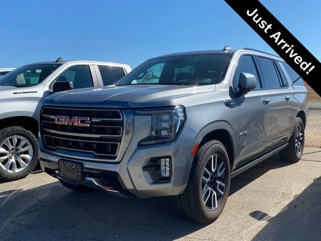2023 GMC Yukon XL AT4 — photo 1 of 5