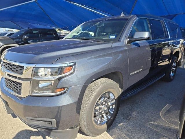 2020 Chevrolet Suburban LT — photo 1 of 5
