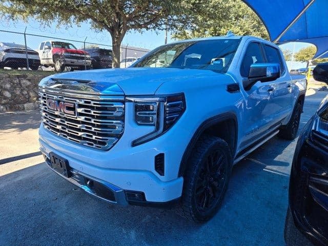2023 GMC Sierra 1500 Denali — photo 1 of 5