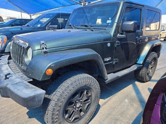 2007 Jeep Wrangler Sahara — photo 1 of 4