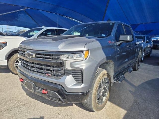 2023 Chevrolet Silverado 1500 LT Trail Boss — photo 1 of 5