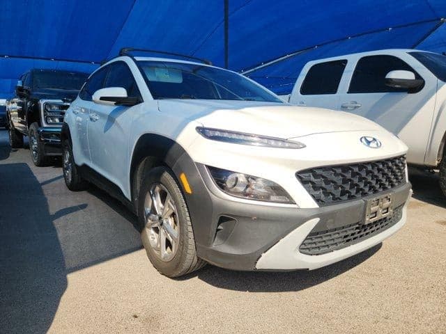 2022 Hyundai Kona SEL — photo 1 of 4