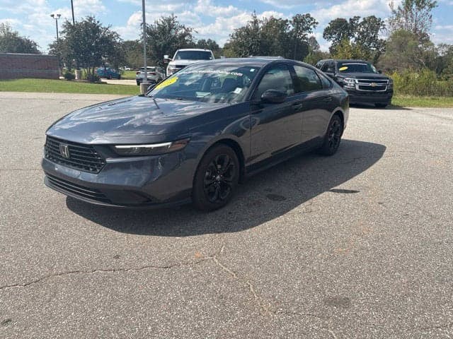 2025 Honda Accord Sedan SE — photo 1 of 5