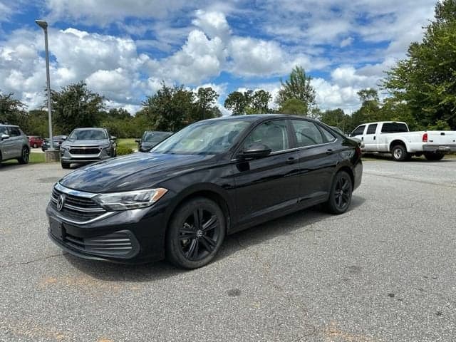2024 Volkswagen Jetta SE — photo 1 of 10