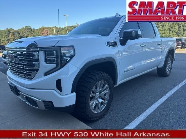 2023 GMC Sierra 1500 Denali — photo 1 of 5