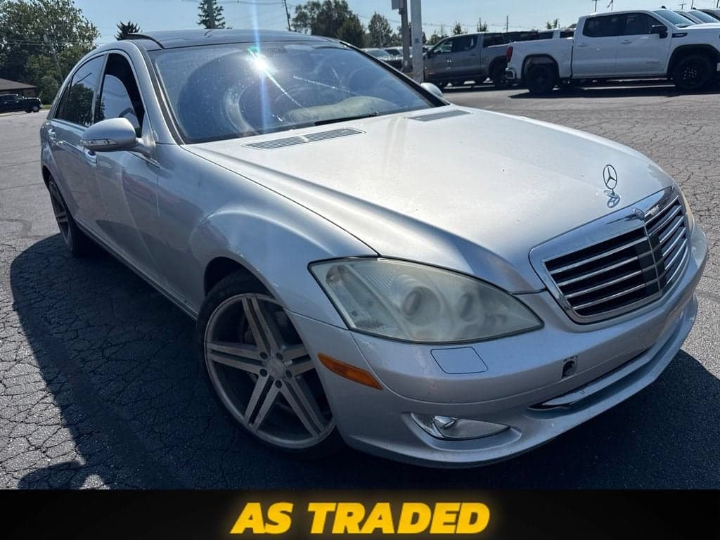 2009 Mercedes-Benz S-Class 5.5L V8 — photo 1 of 6