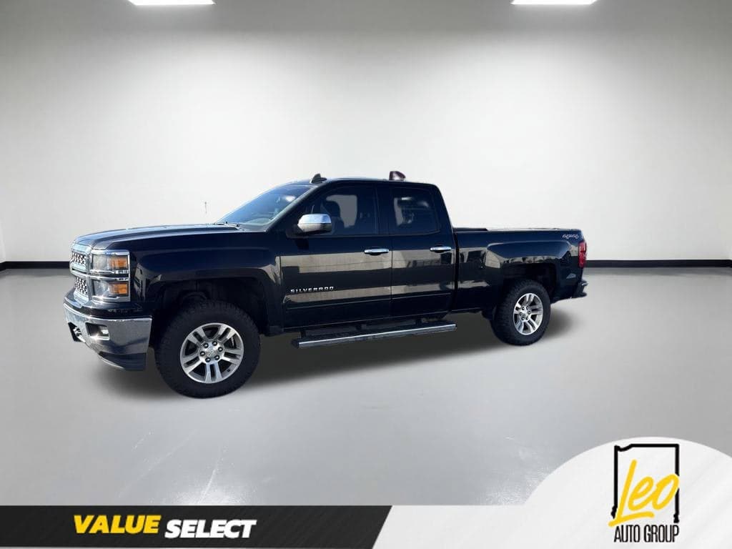 2015 Chevrolet Silverado 1500 LT — photo 1 of 23