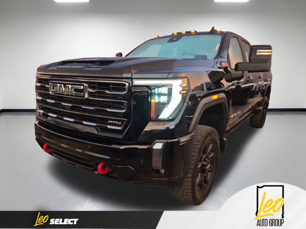 2024 GMC Sierra 2500HD AT4 — photo 1 of 2