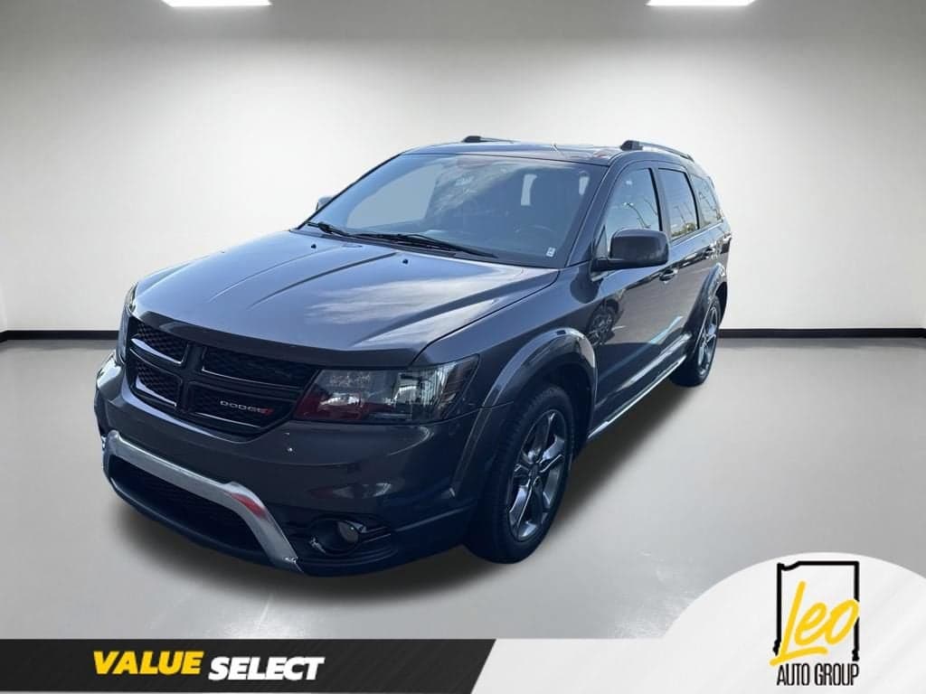 2017 Dodge Journey Crossroad Plus — photo 1 of 11