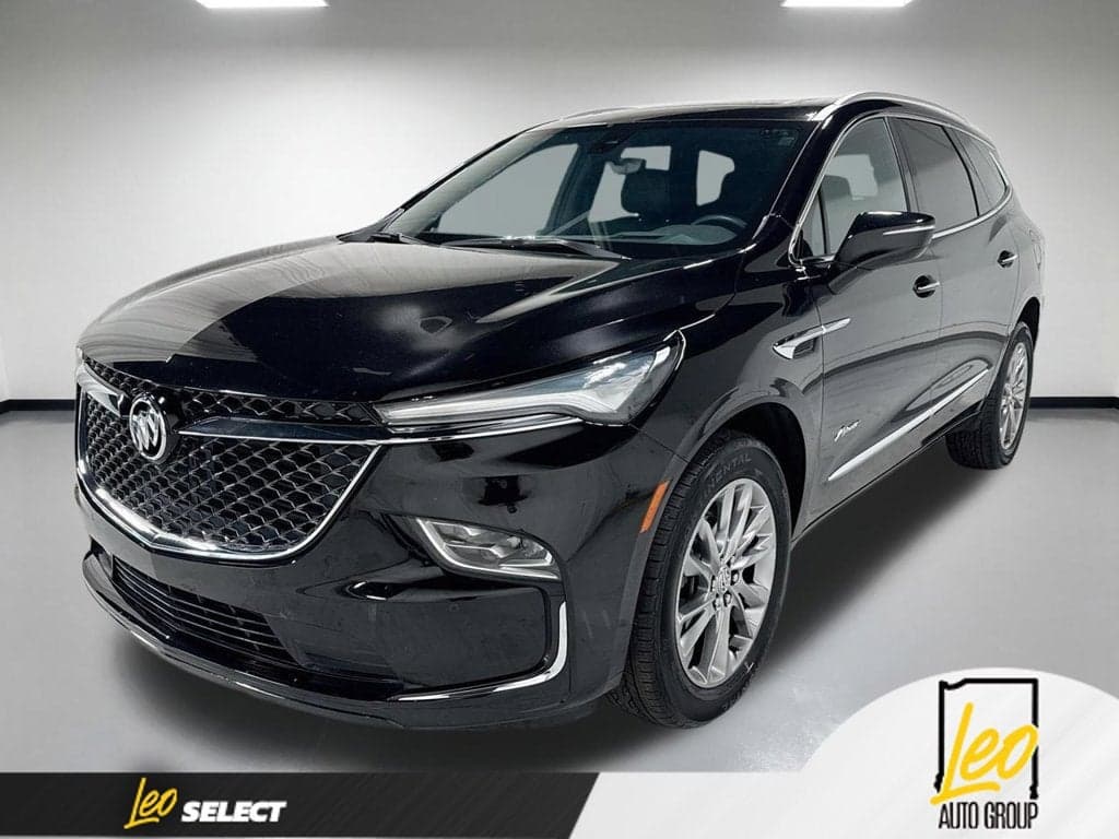 2024 Buick Enclave Avenir — photo 1 of 5