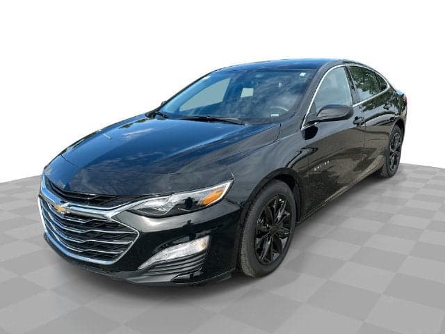 2025 Chevrolet Malibu 1LT — photo 1 of 5