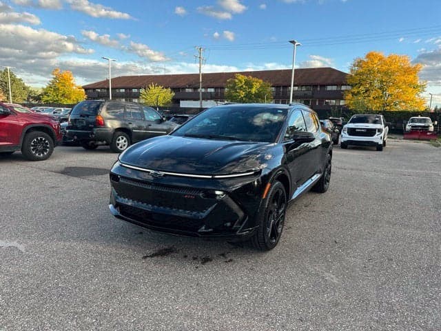 2024 Chevrolet Equinox EV RS — photo 1 of 5