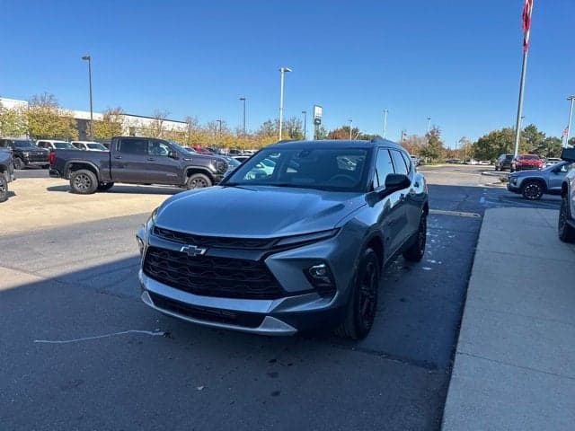 2024 Chevrolet Blazer 2LT — photo 1 of 5