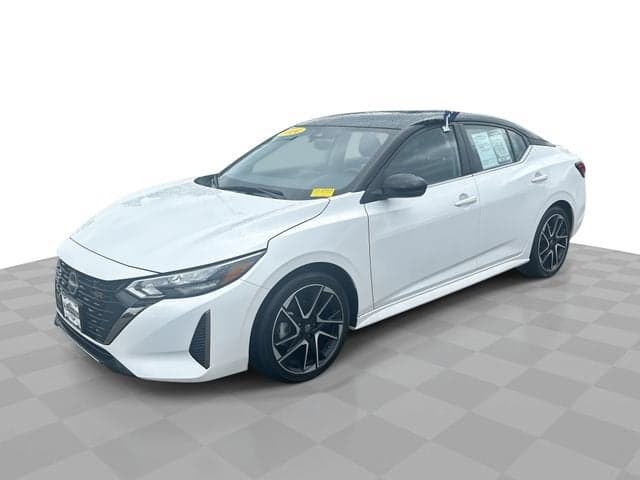 2024 Nissan Sentra SR — photo 1 of 5