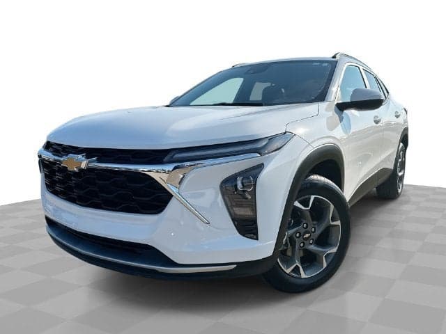 2024 Chevrolet Trax LT — photo 1 of 5
