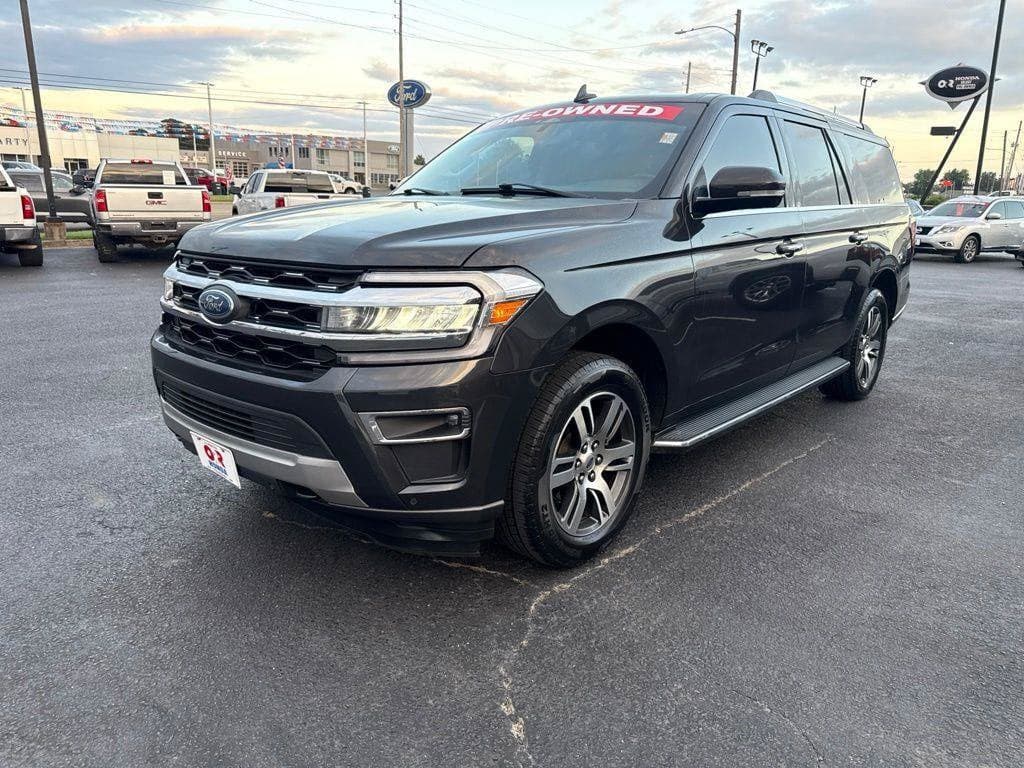 2022 Ford Expedition Max Limited — photo 1 of 17