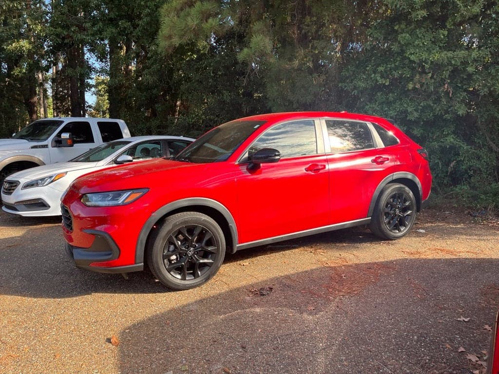 2023 Honda HR-V Sport — photo 1 of 5