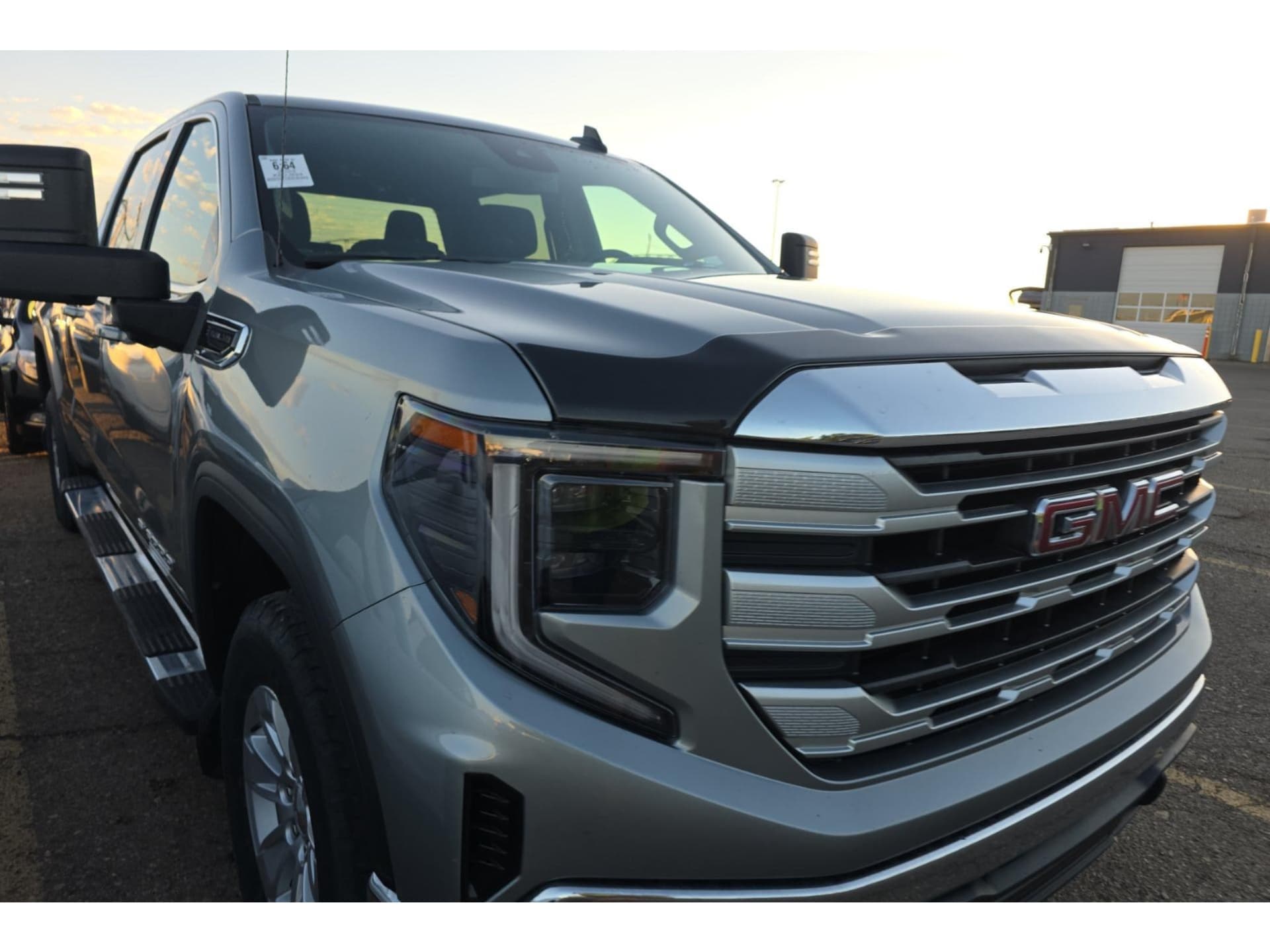 2024 GMC Sierra 1500 SLE — photo 1 of 22