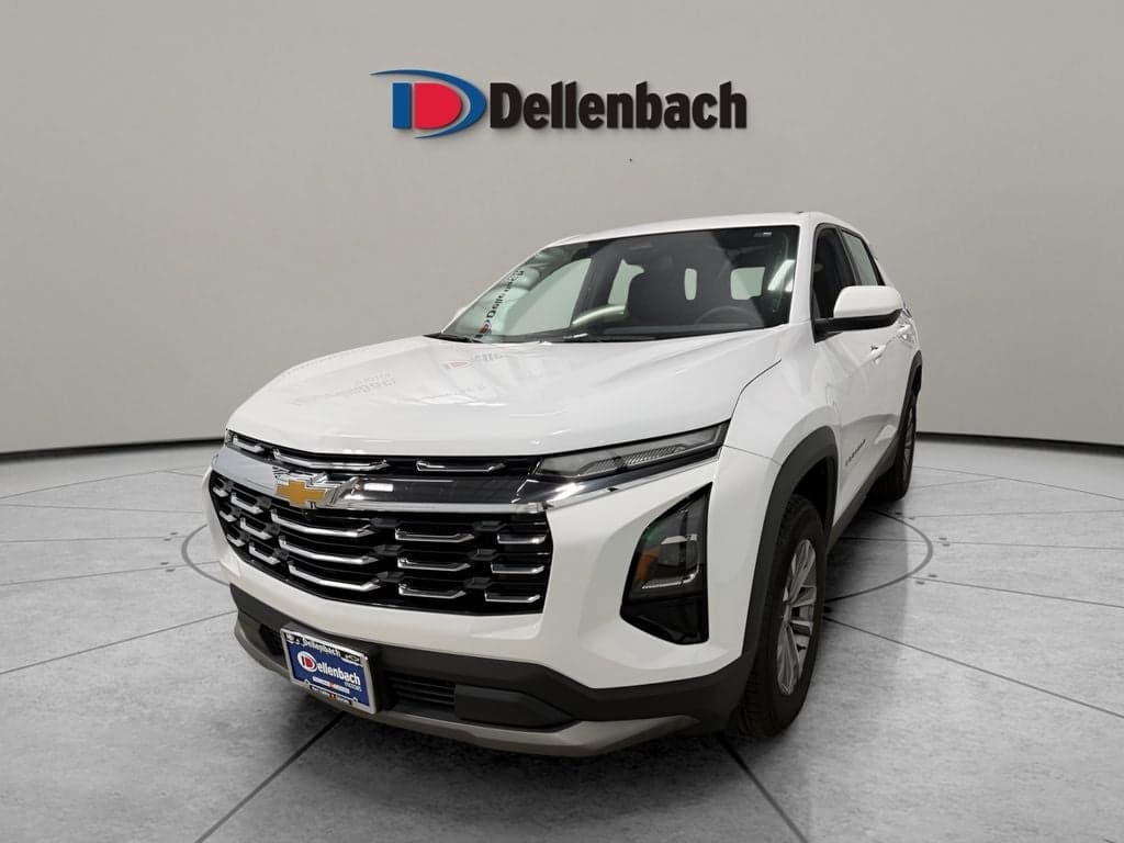 2025 Chevrolet Equinox AWD LT — photo 1 of 20