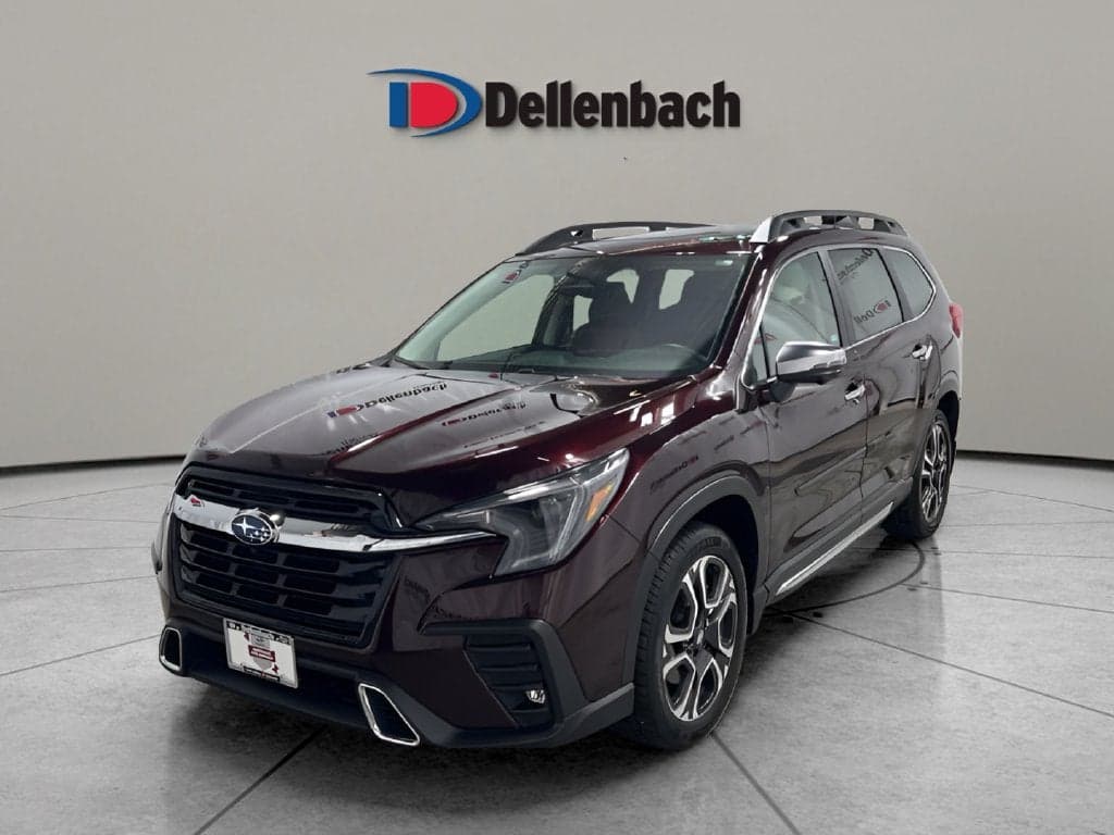 2023 Subaru Ascent Touring — photo 1 of 21