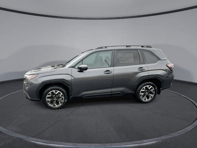 2026 Subaru Forester Premium — photo 1 of 5