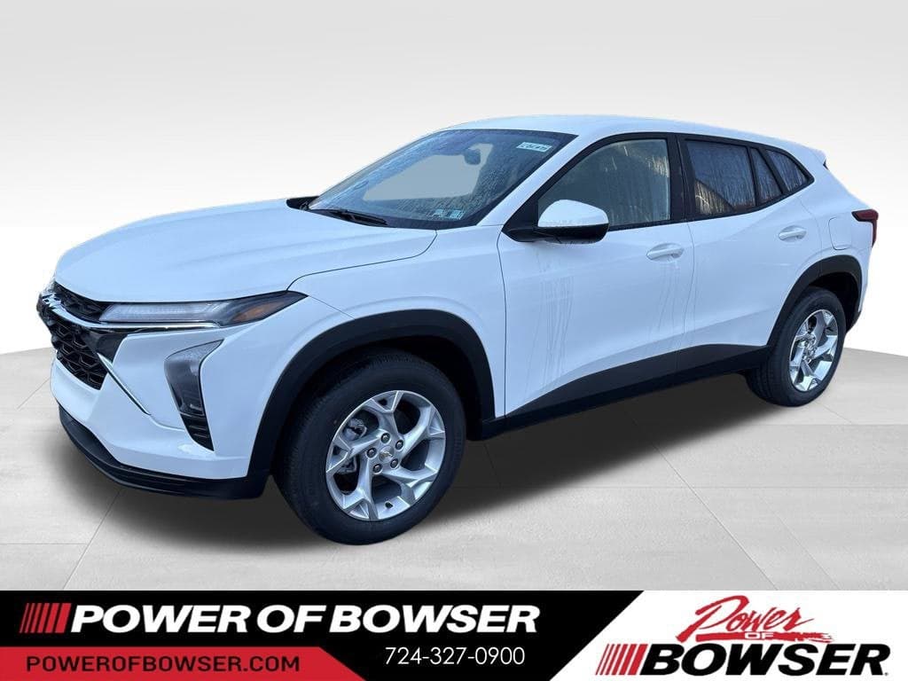 2026 Chevrolet Trax LS — photo 1 of 5