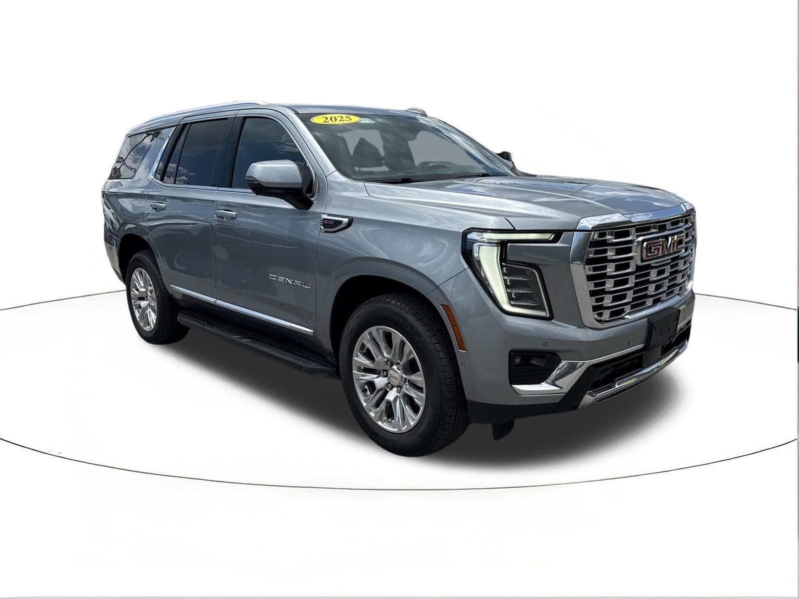 2025 GMC Yukon Denali — photo 1 of 45