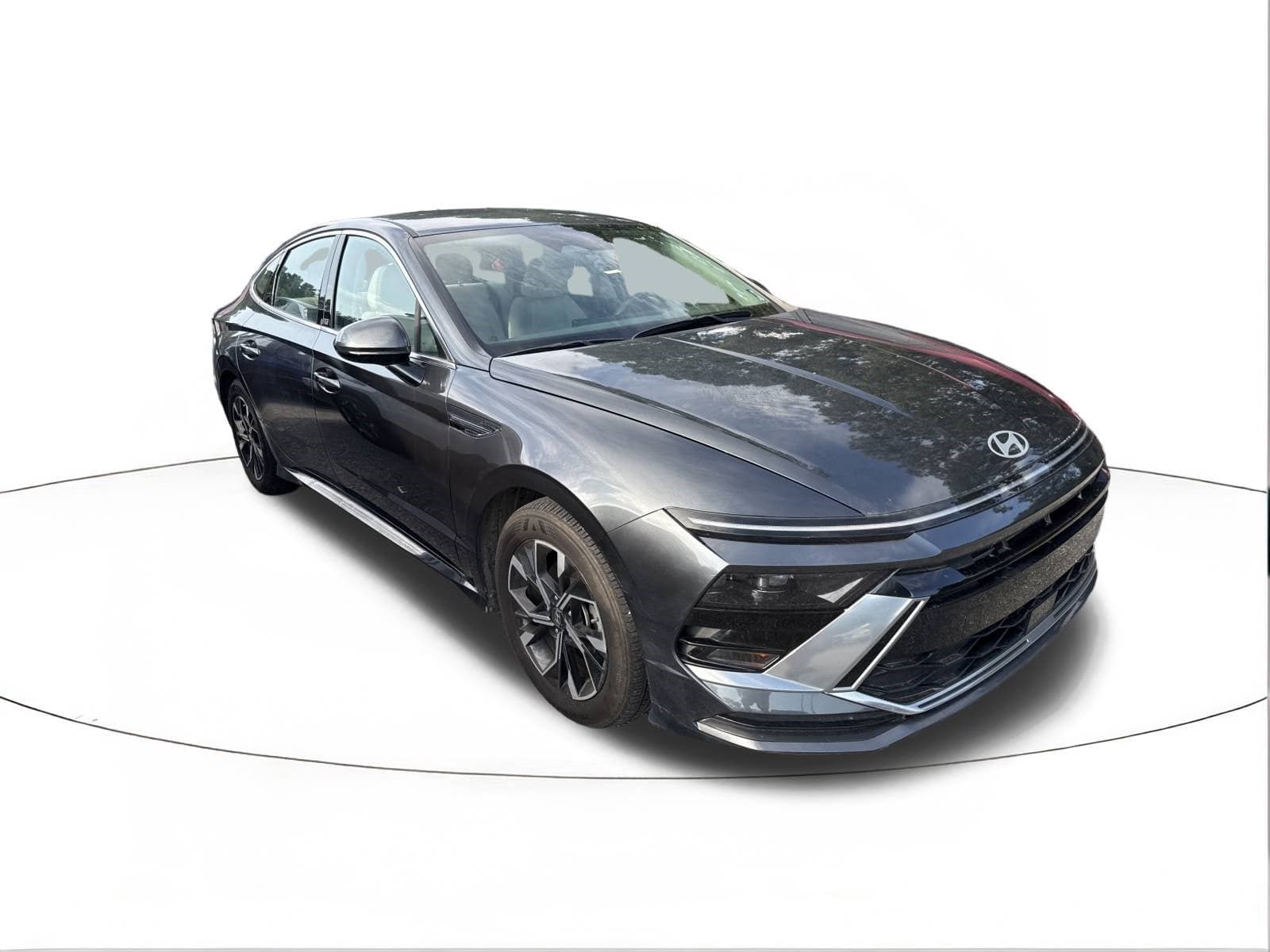 2025 Hyundai Sonata SEL — photo 1 of 5