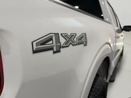 Extra Photo