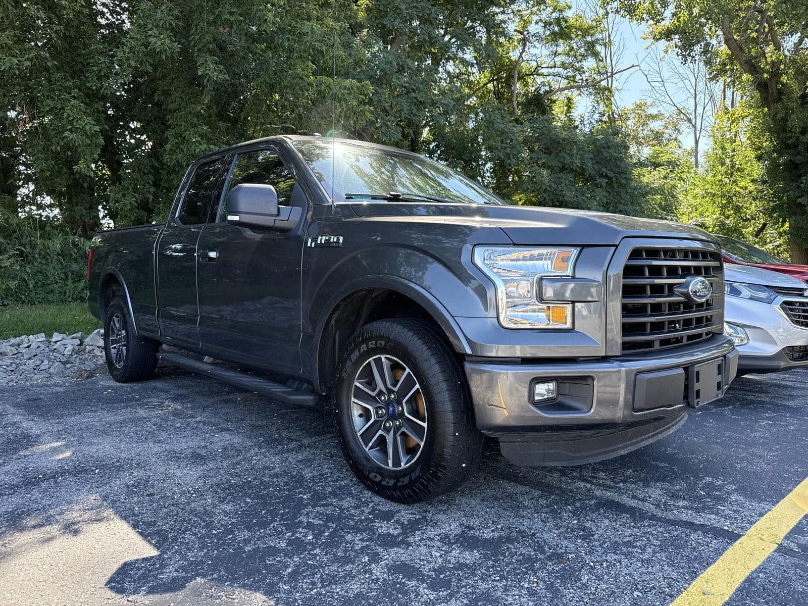 2015 Ford F-150 XLT — photo 1 of 3