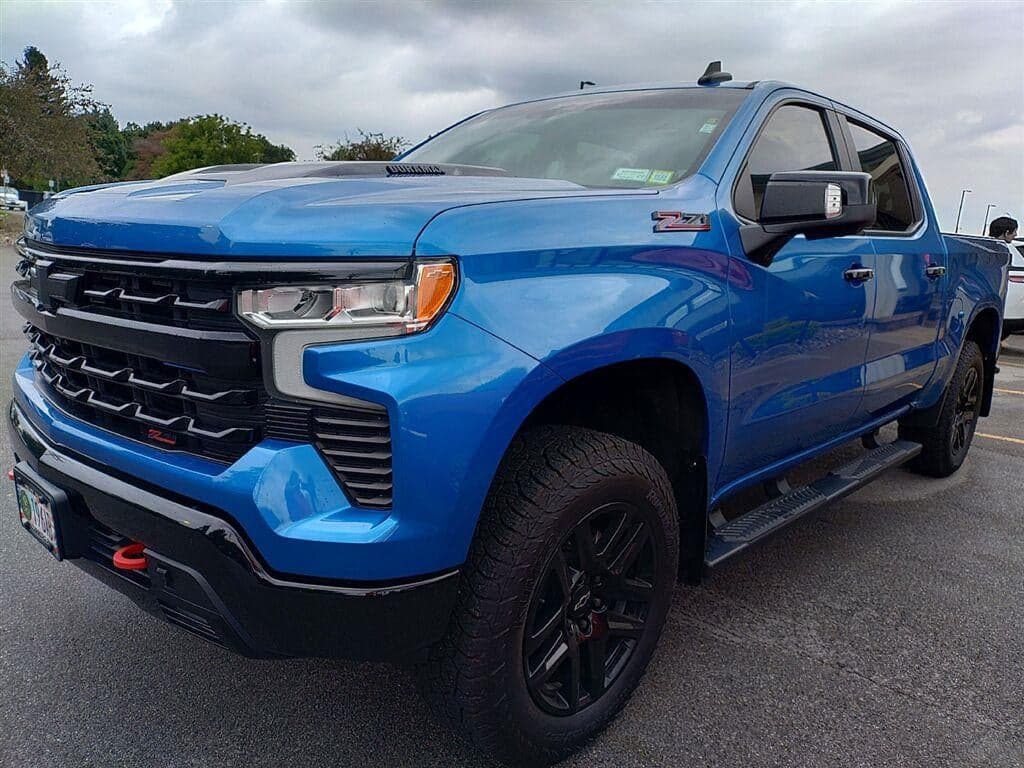 2022 Chevrolet Silverado 1500 LT Trail Boss — photo 1 of 6