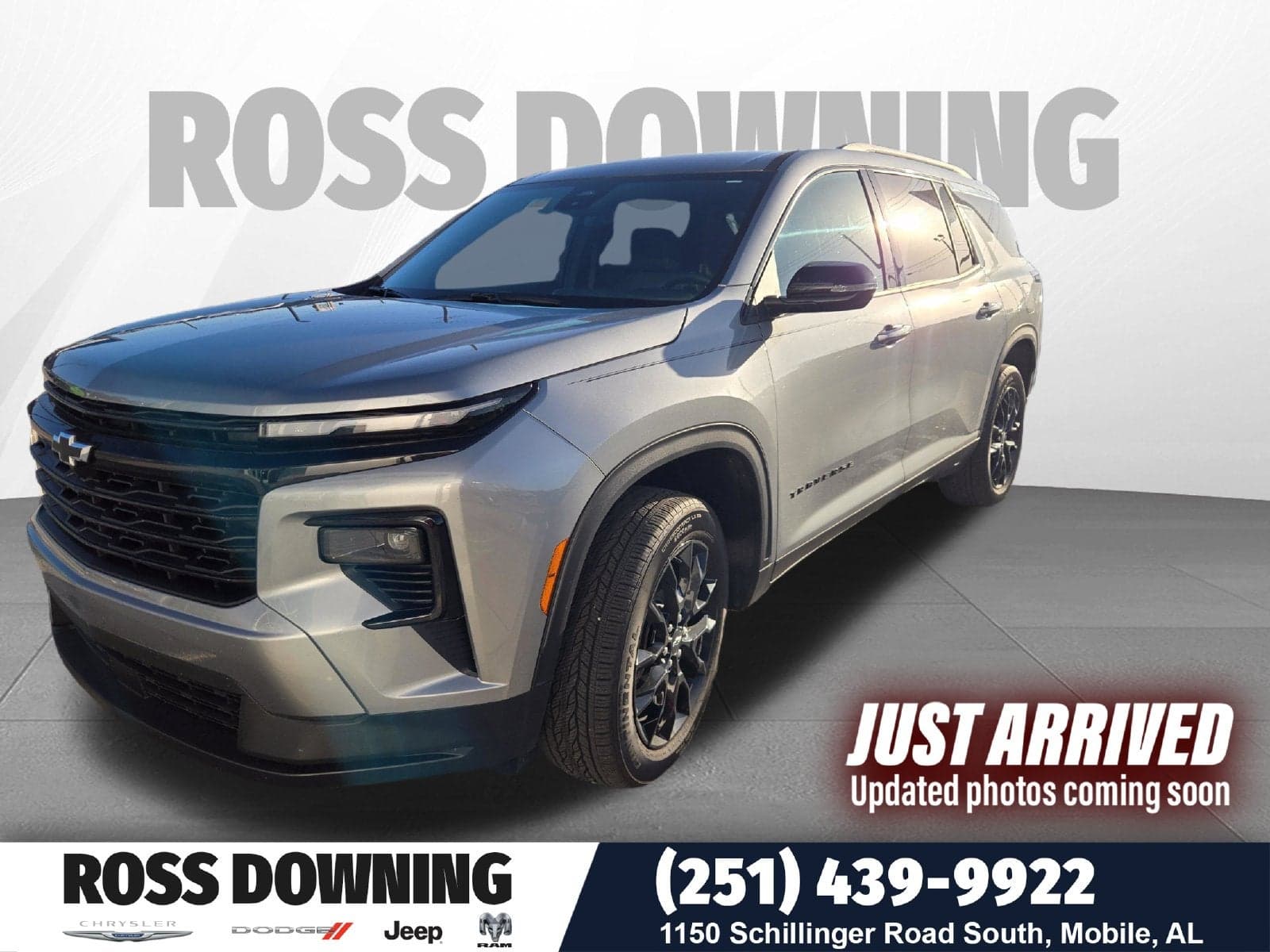 2026 Chevrolet Traverse Base — photo 1 of 3