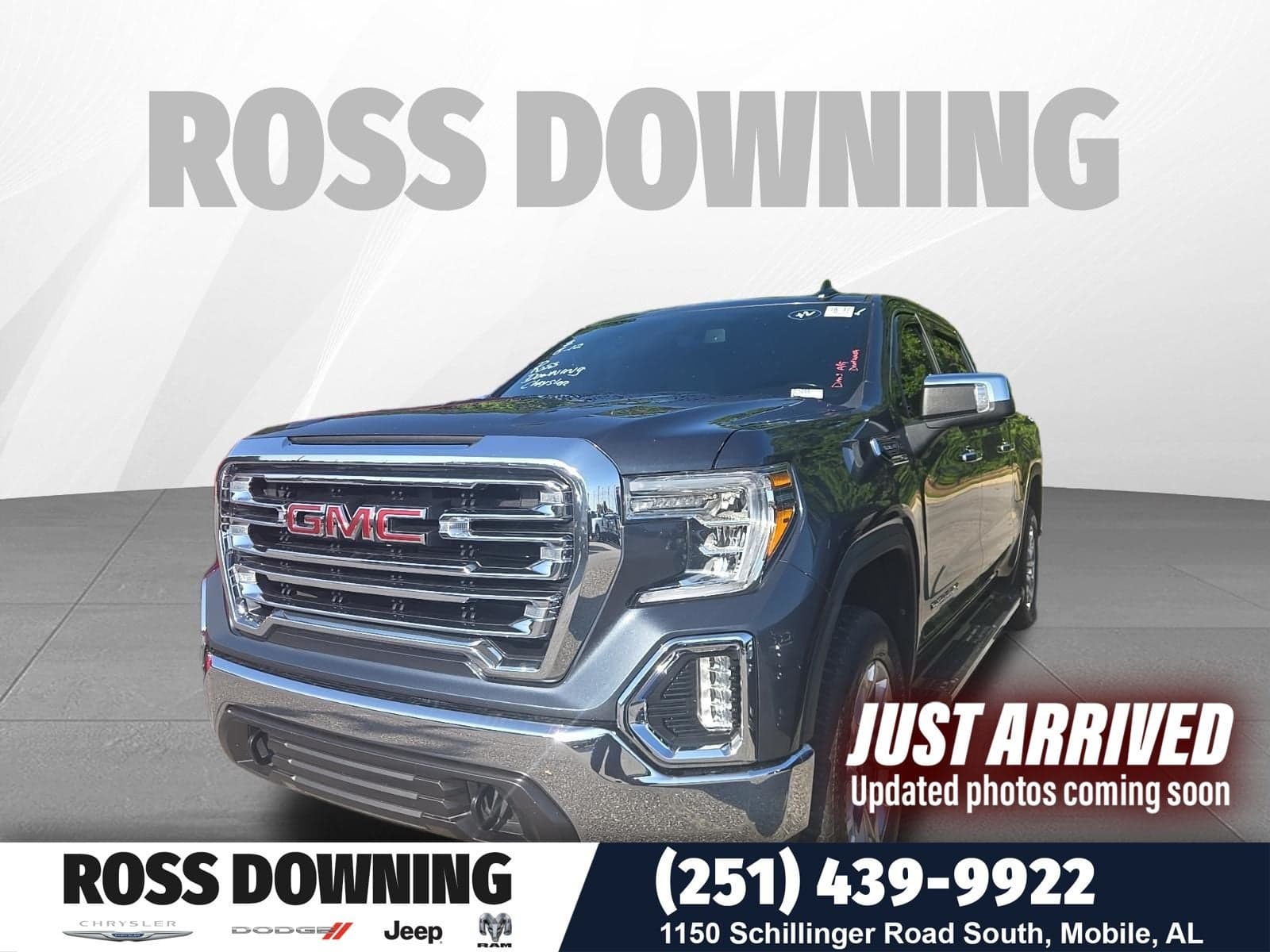 2020 GMC Sierra 1500 SLT — photo 1 of 3
