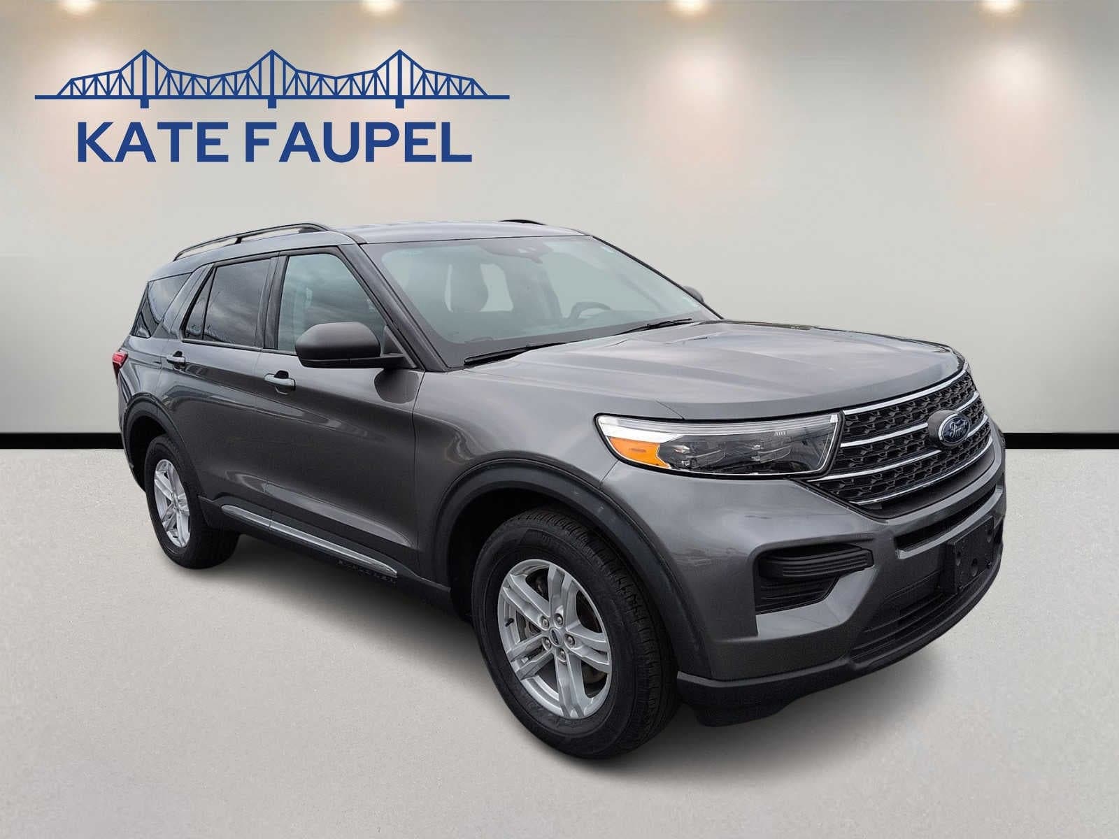 2023 Ford Explorer XLT — photo 1 of 20
