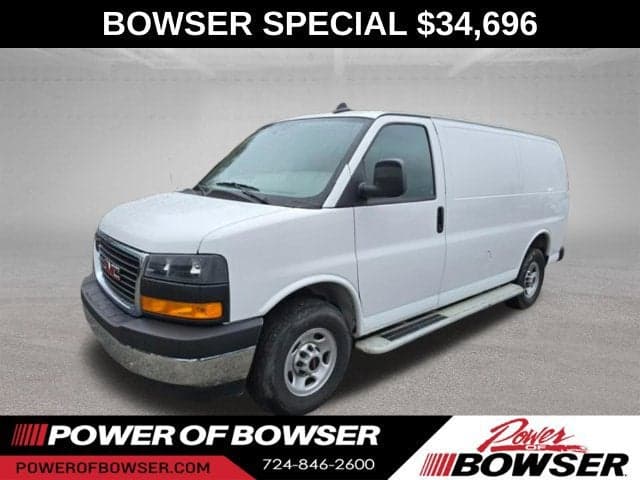 2025 GMC Savana Cargo Van Base — photo 1 of 33