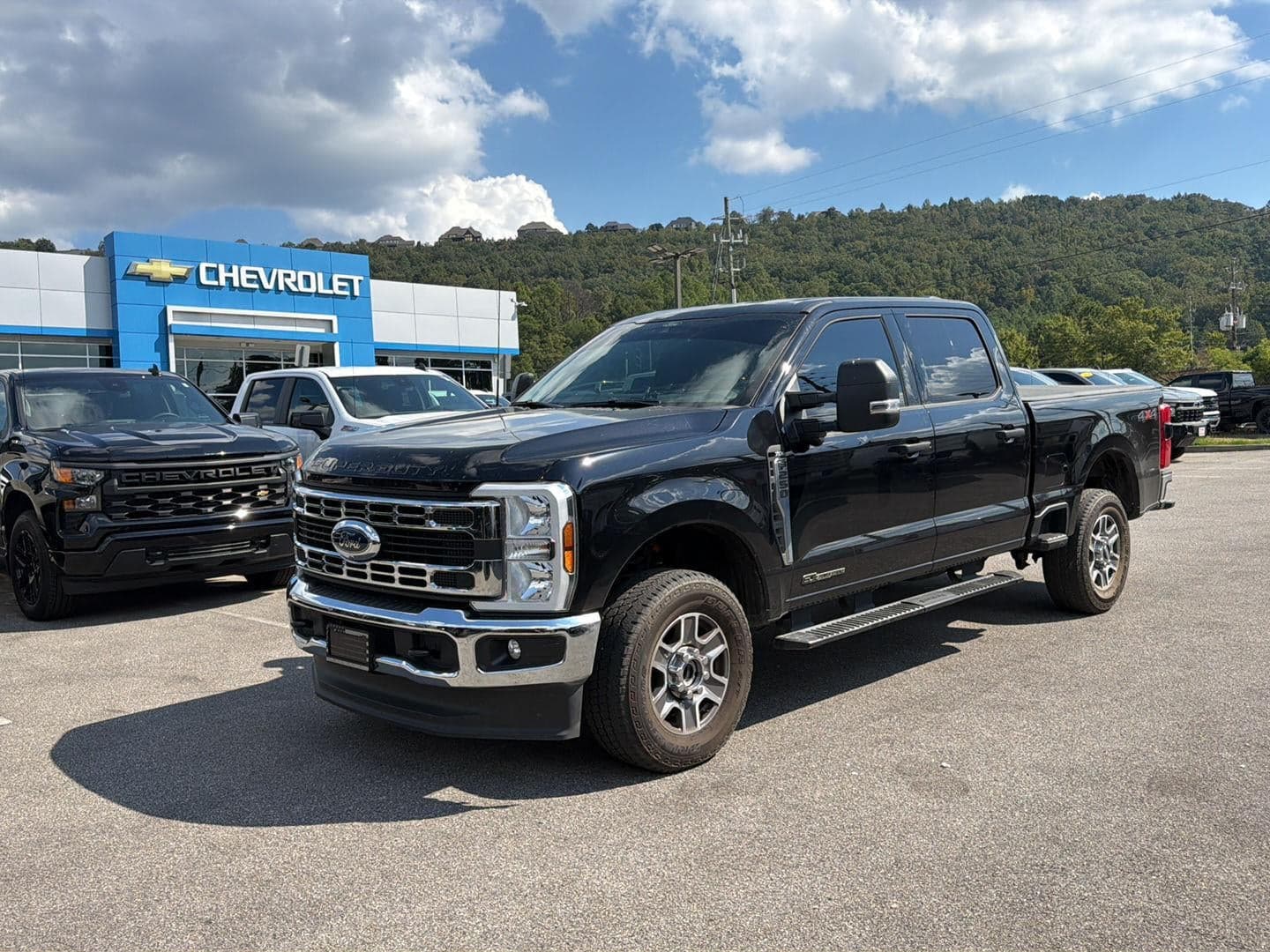 2025 Ford Super Duty F-250 SRW XL — photo 1 of 14