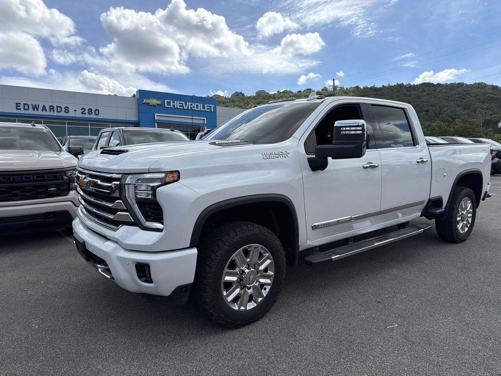 2024 Chevrolet Silverado 2500HD High Country — photo 1 of 30