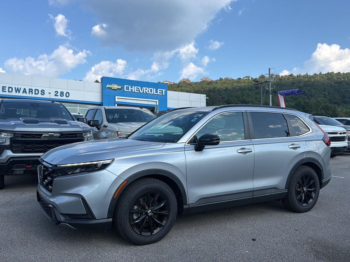 2024 Honda CR-V Hybrid Sport-L — photo 1 of 24