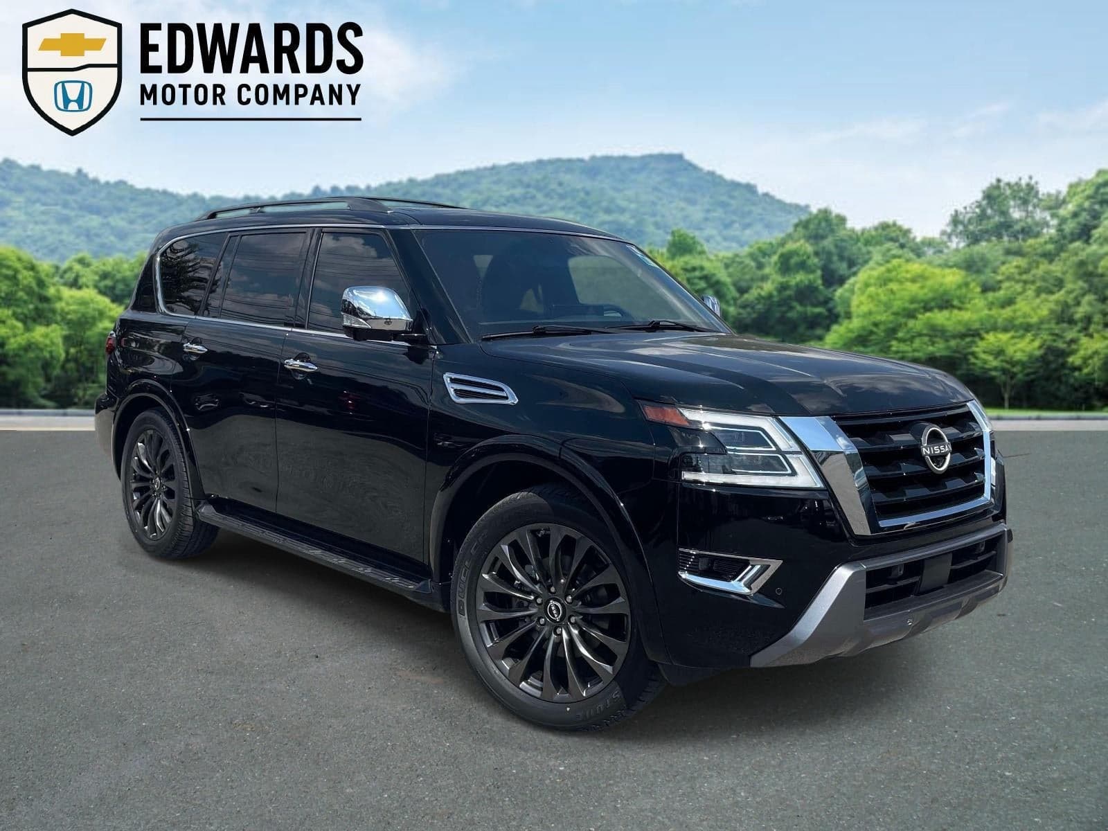 2023 Nissan Armada Platinum — photo 1 of 45