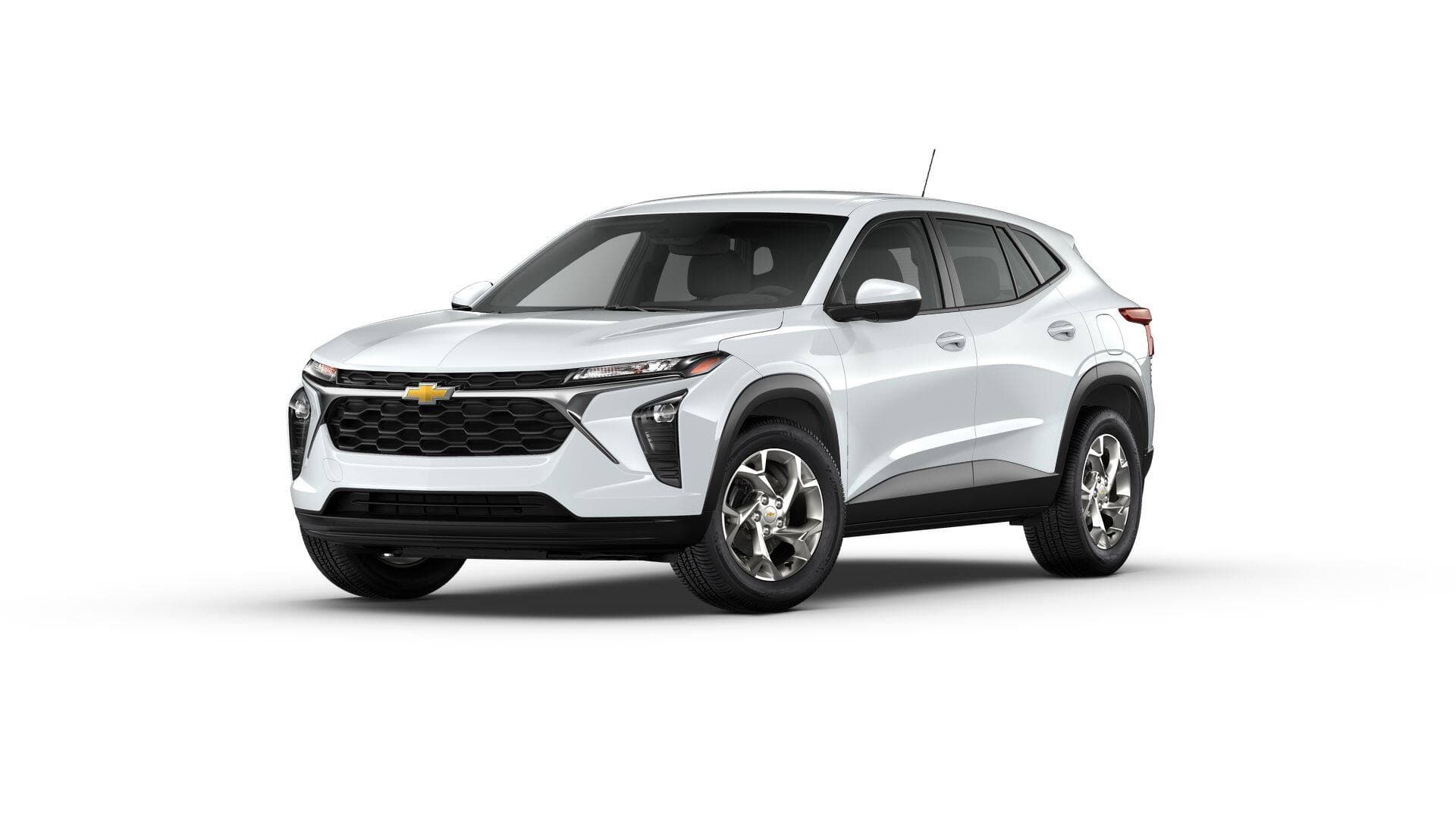 2025 Chevrolet Trax LS — photo 1 of 7
