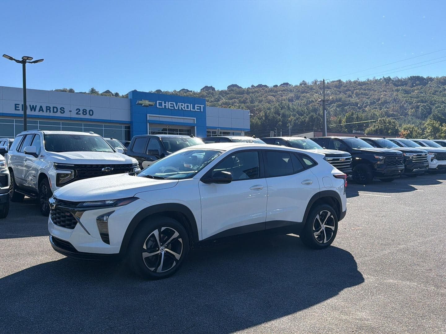 2024 Chevrolet Trax 1RS — photo 1 of 5