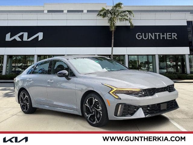 2025 Kia K5 GT-Line — photo 1 of 5