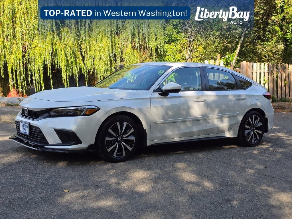 2023 Honda Civic Hatchback EX-L — photo 1 of 5