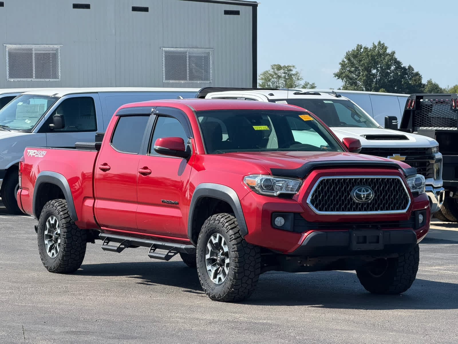 2018 Toyota Tacoma TRD Off Road — photo 1 of 16